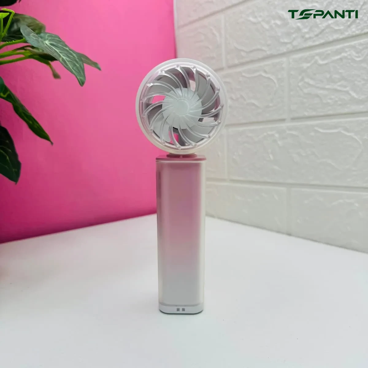 K75 Shaking Head Cooling Fan